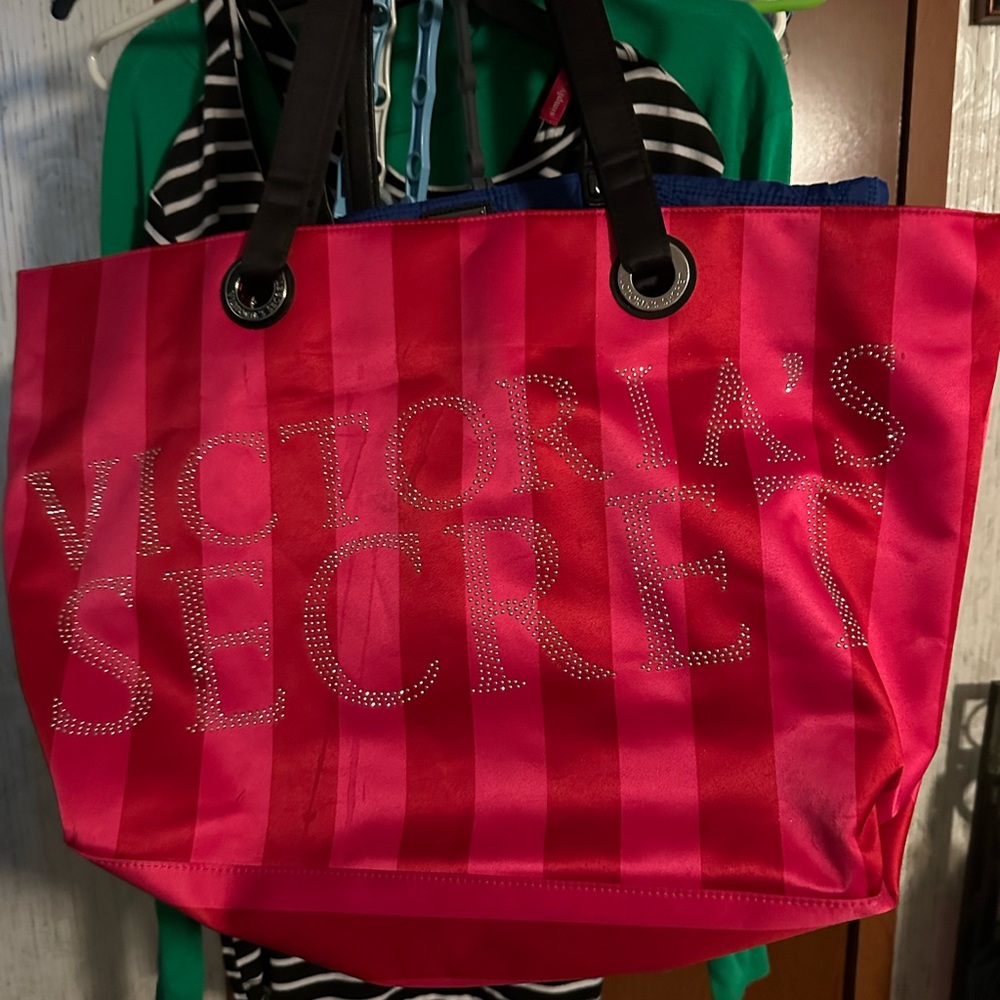 Victoria’s Secret tote
